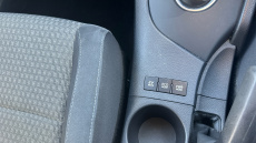 Toyota Auris 1.8 Hybrid Design TSS 5dr CVT [Nav] Hybrid Hatchback